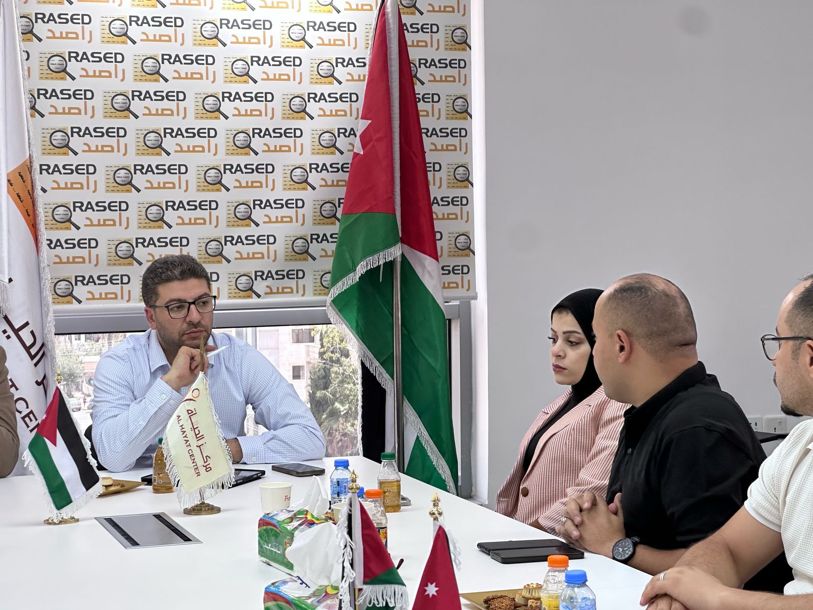 Madar Al-Saa Images 0.8745978251403557