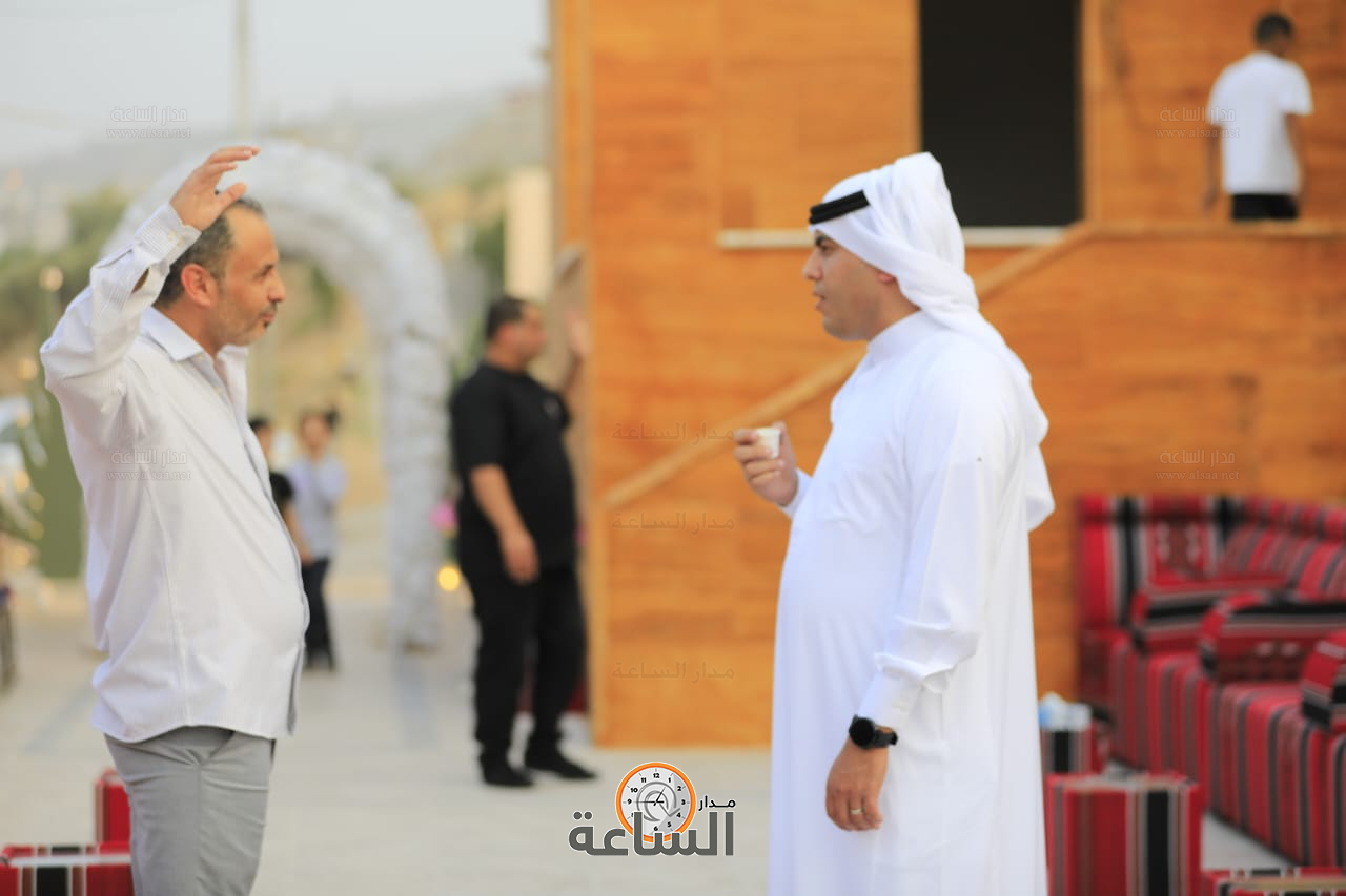 Madar Al-Saa Images 0.6589956127733545