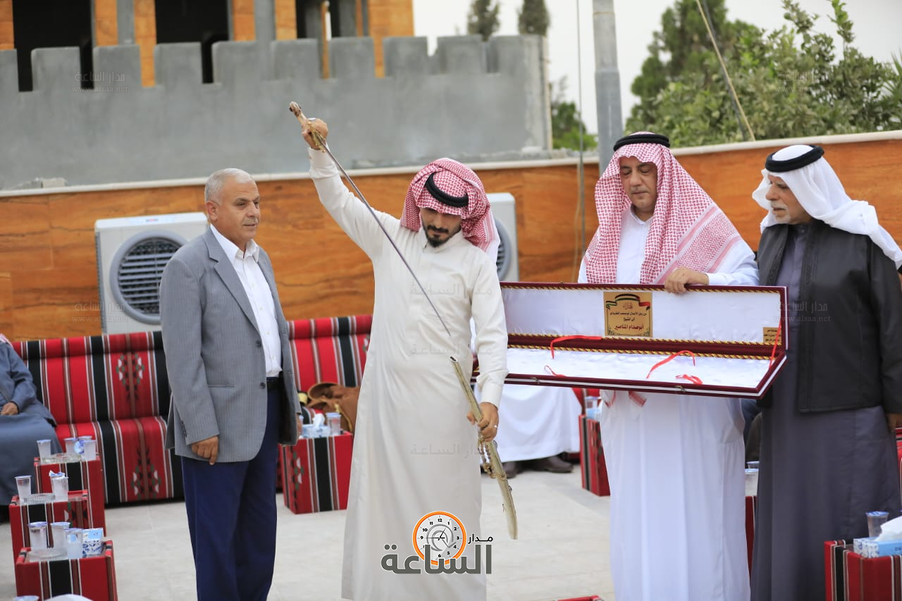 Madar Al-Saa Images 0.9177316210823061