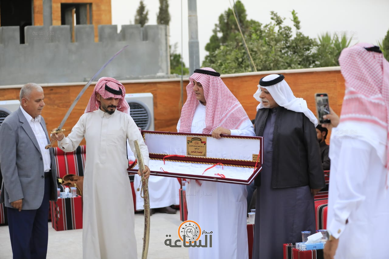 Madar Al-Saa Images 0.32866545185758267