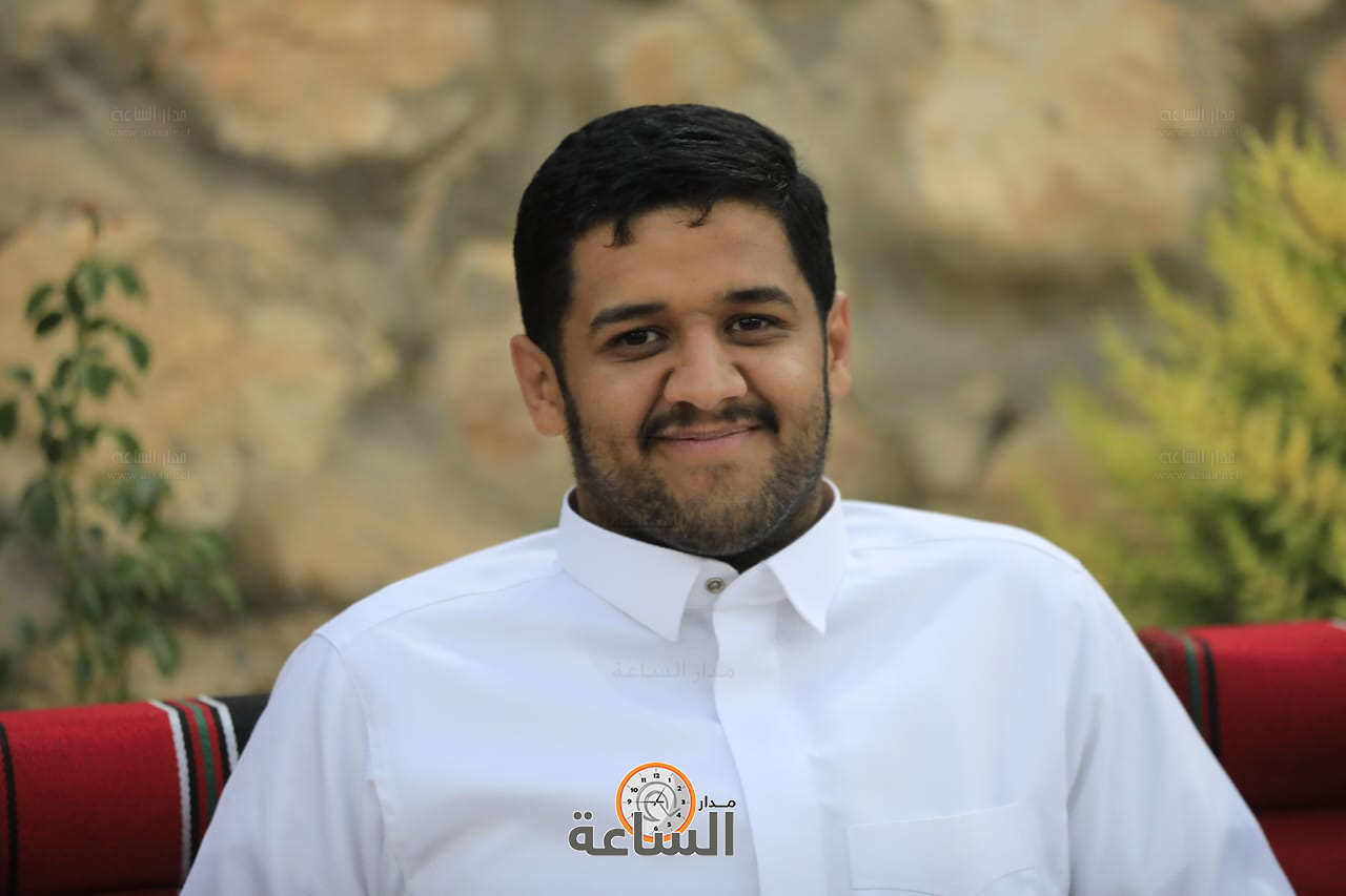 Madar Al-Saa Images 0.4118214390986984