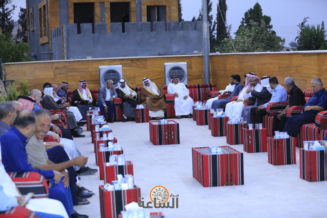 Madar Al-Saa Images 0.881807920692576