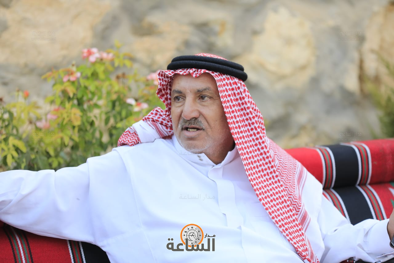 Madar Al-Saa Images 0.9753666123948475