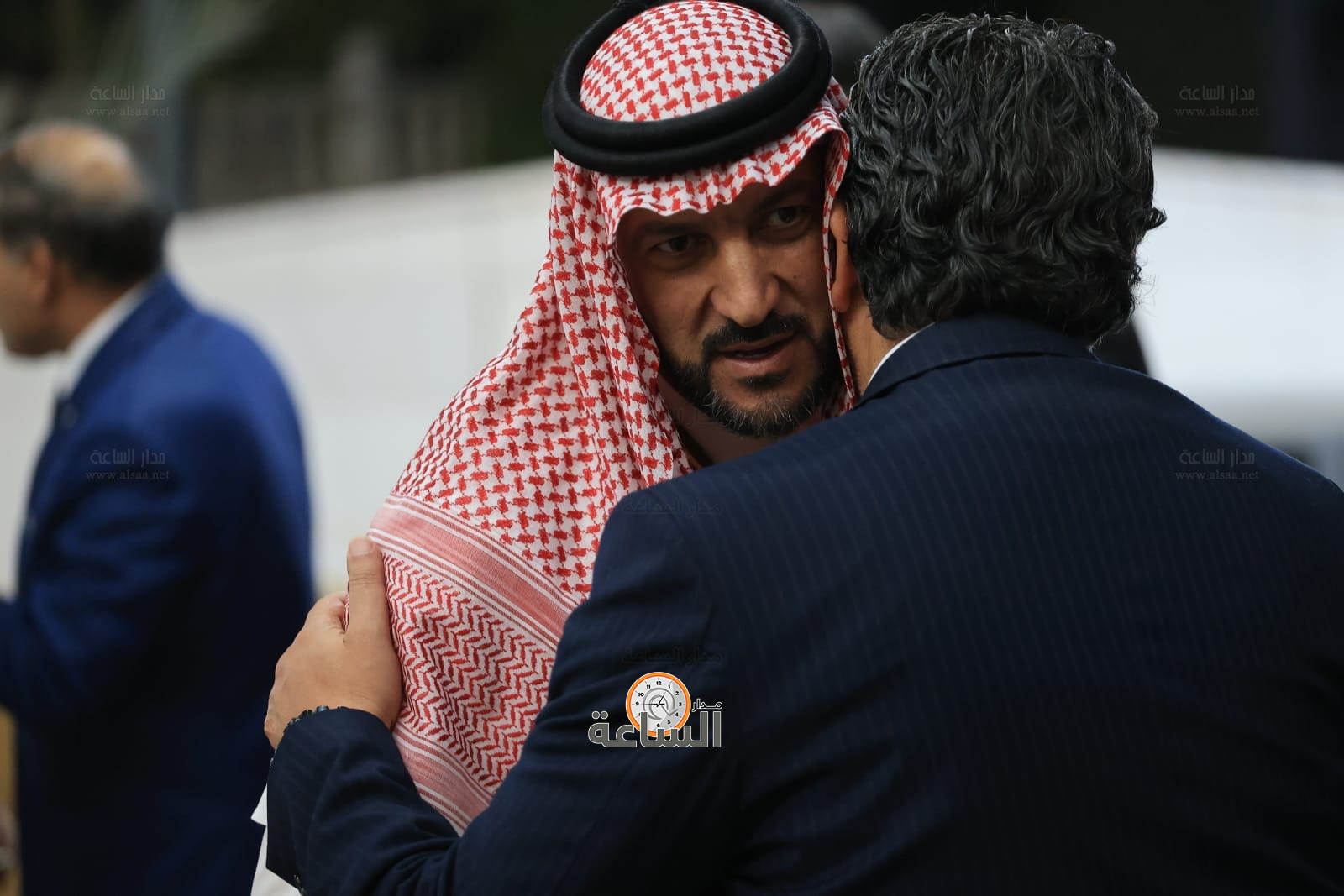 Madar Al-Saa Images 0.4645456459529571