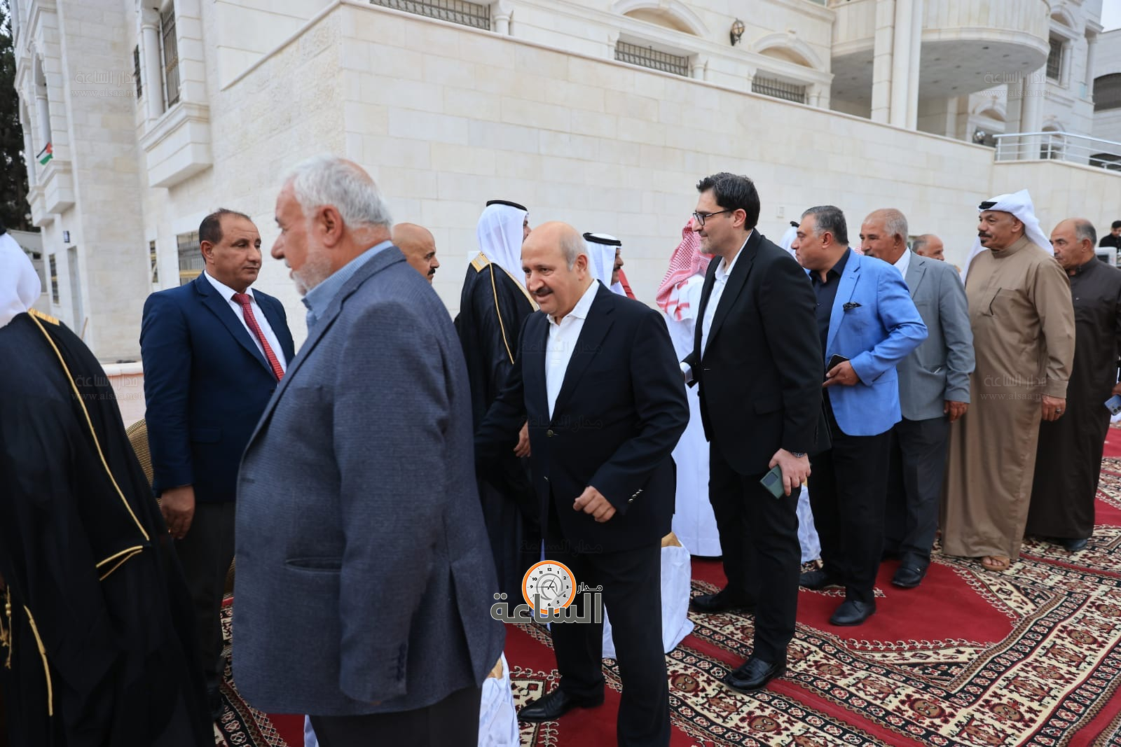 Madar Al-Saa Images 0.06059576418504398