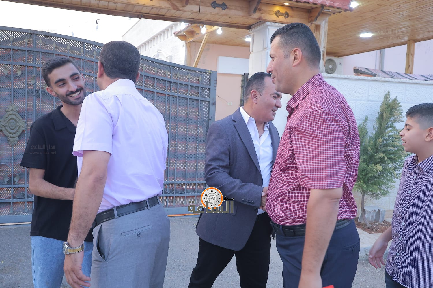 Madar Al-Saa Images 0.6533943450195985