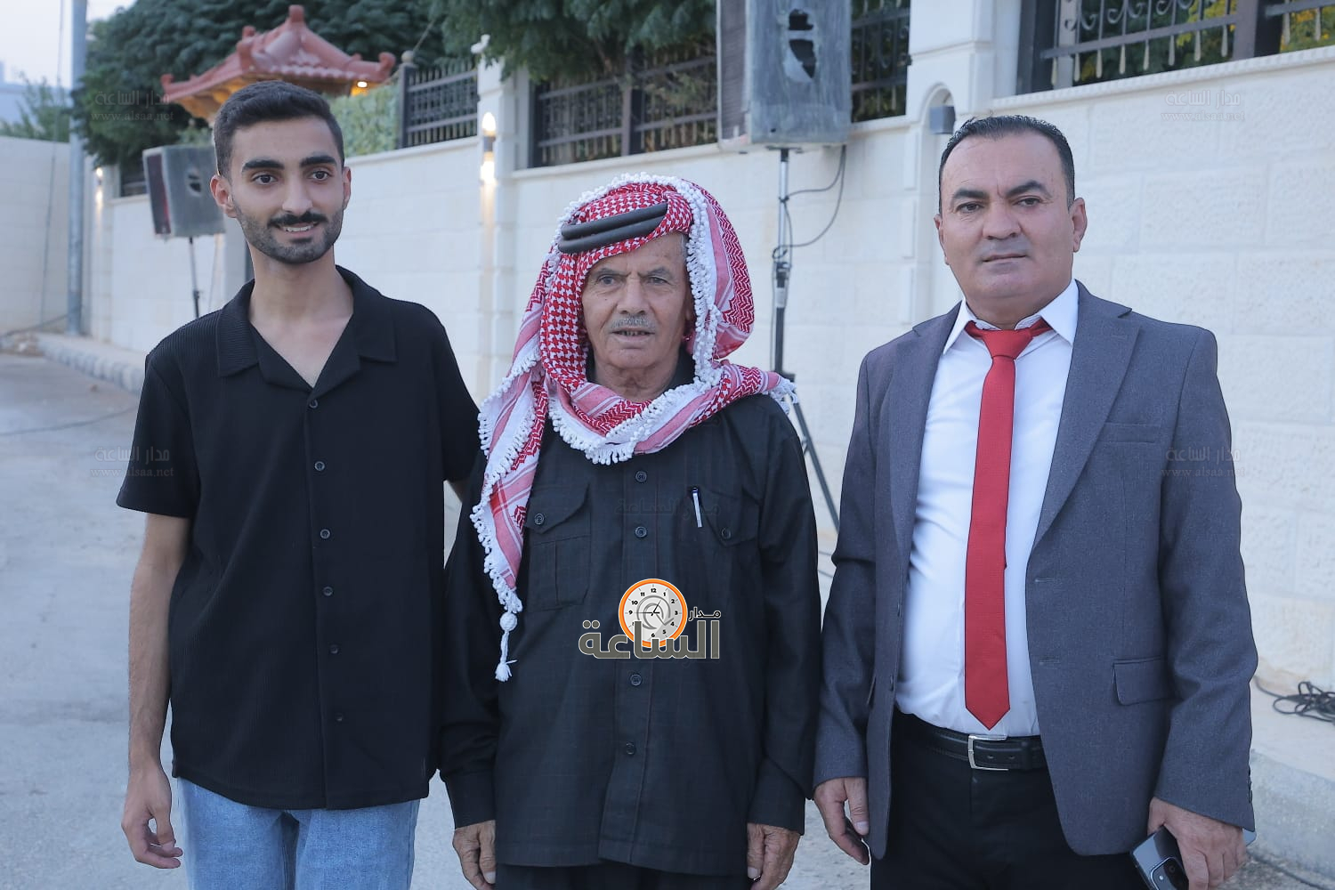 Madar Al-Saa Images 0.6928990960802571