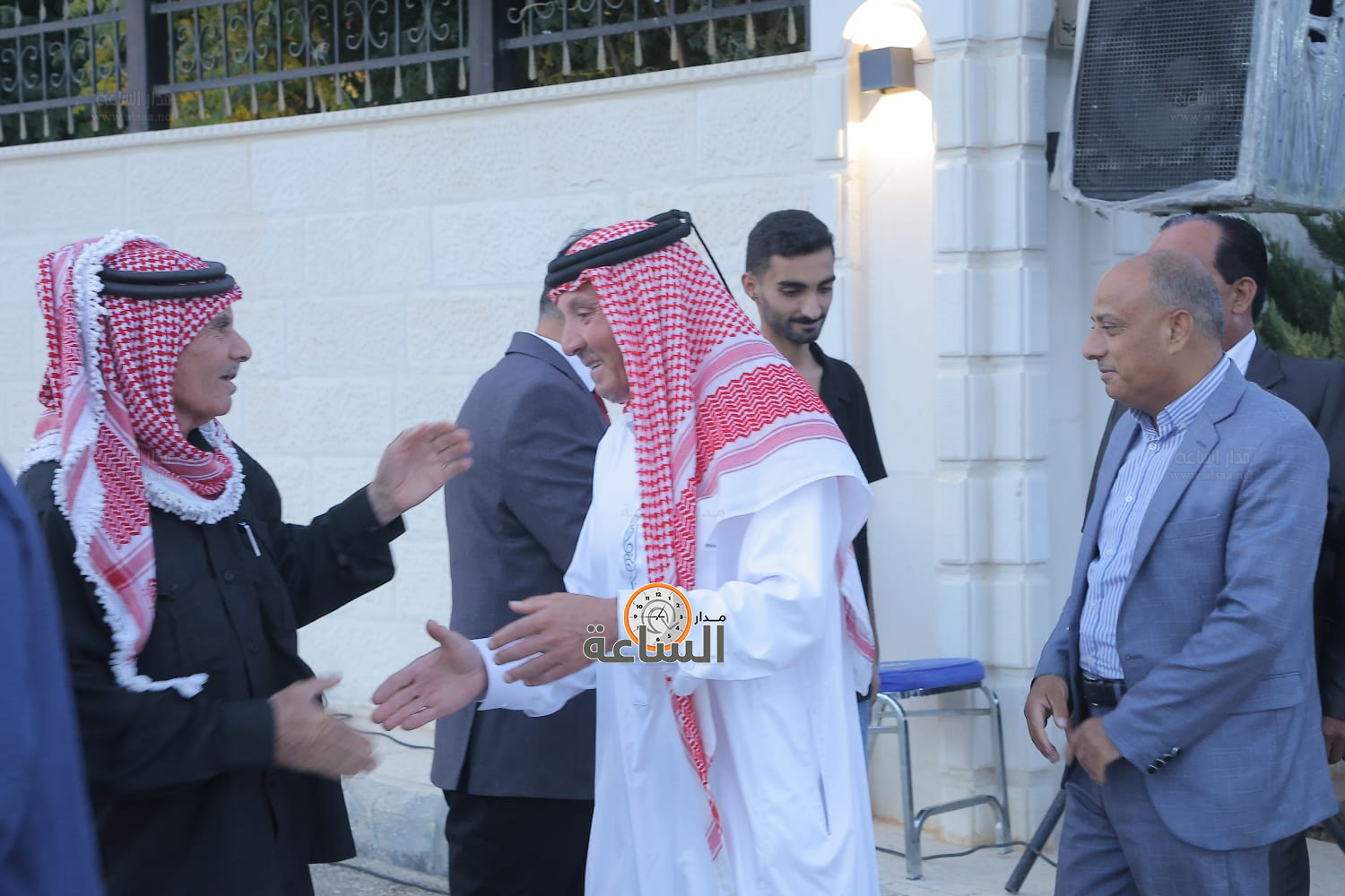 Madar Al-Saa Images 0.26285103079072114