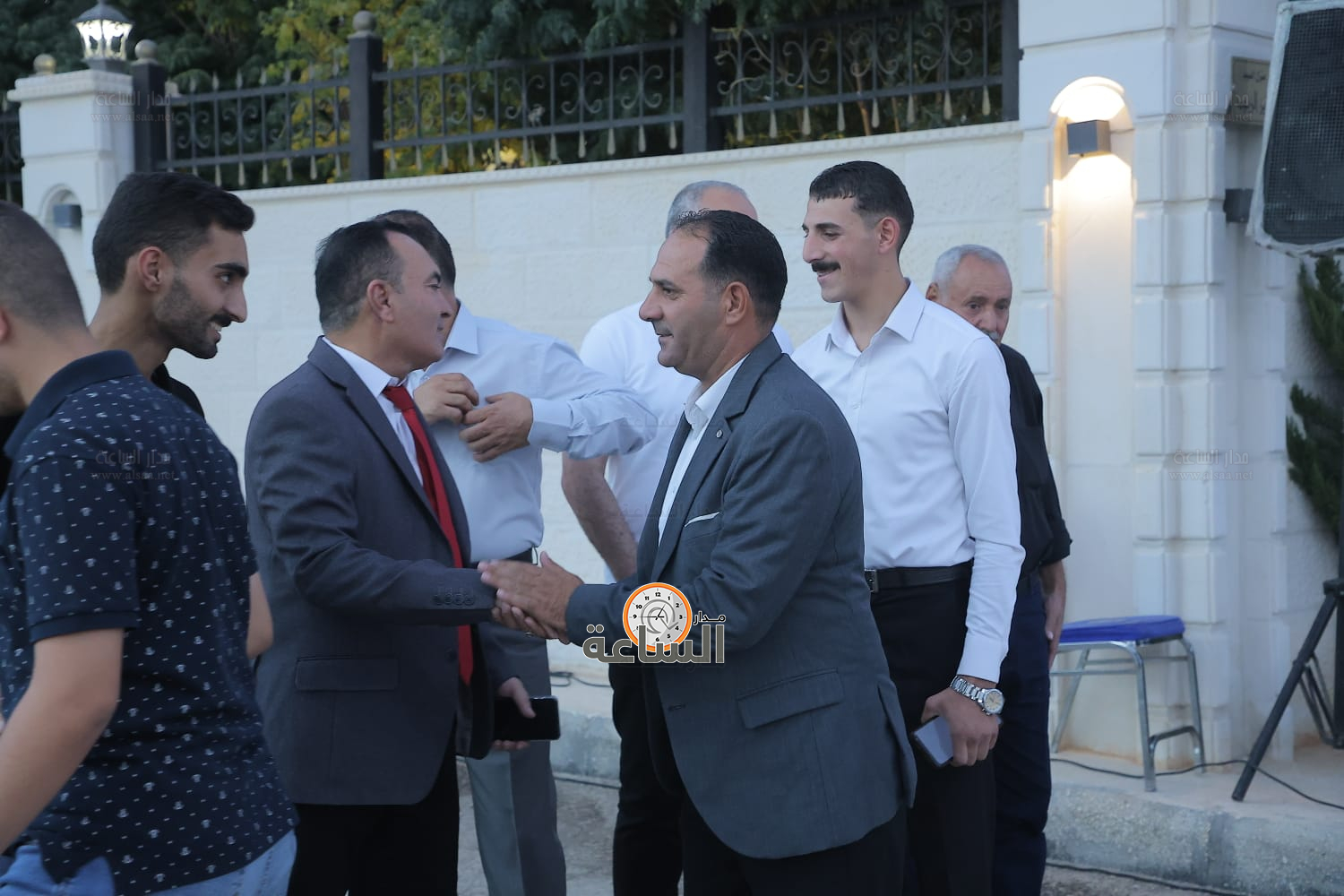 Madar Al-Saa Images 0.479072913382531