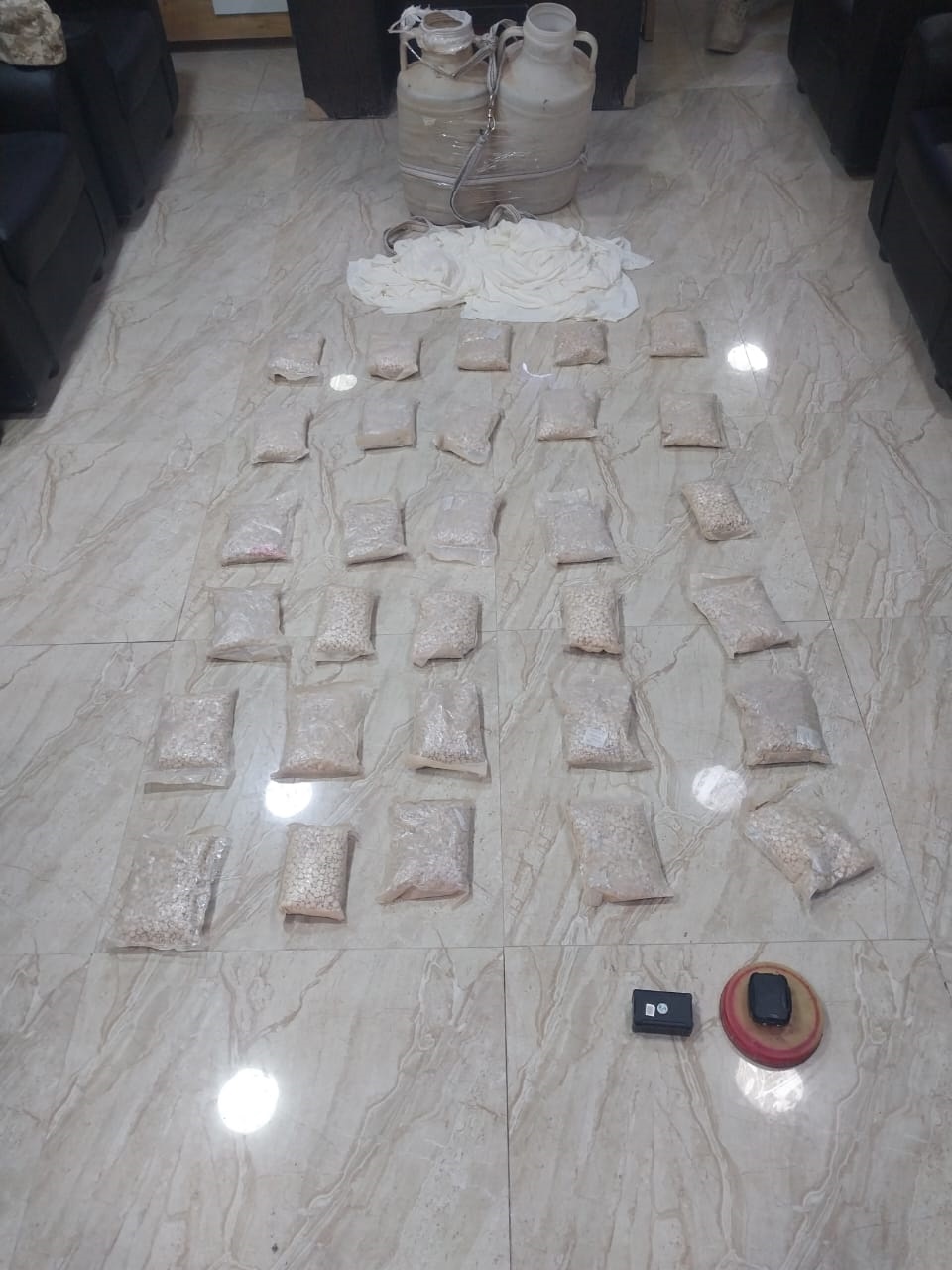 Madar Al-Saa Images 0.5867255687550635