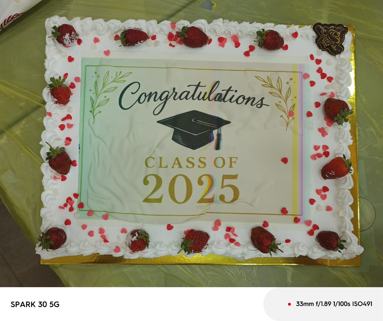 Madar Al-Saa Images 0.001296088102007098