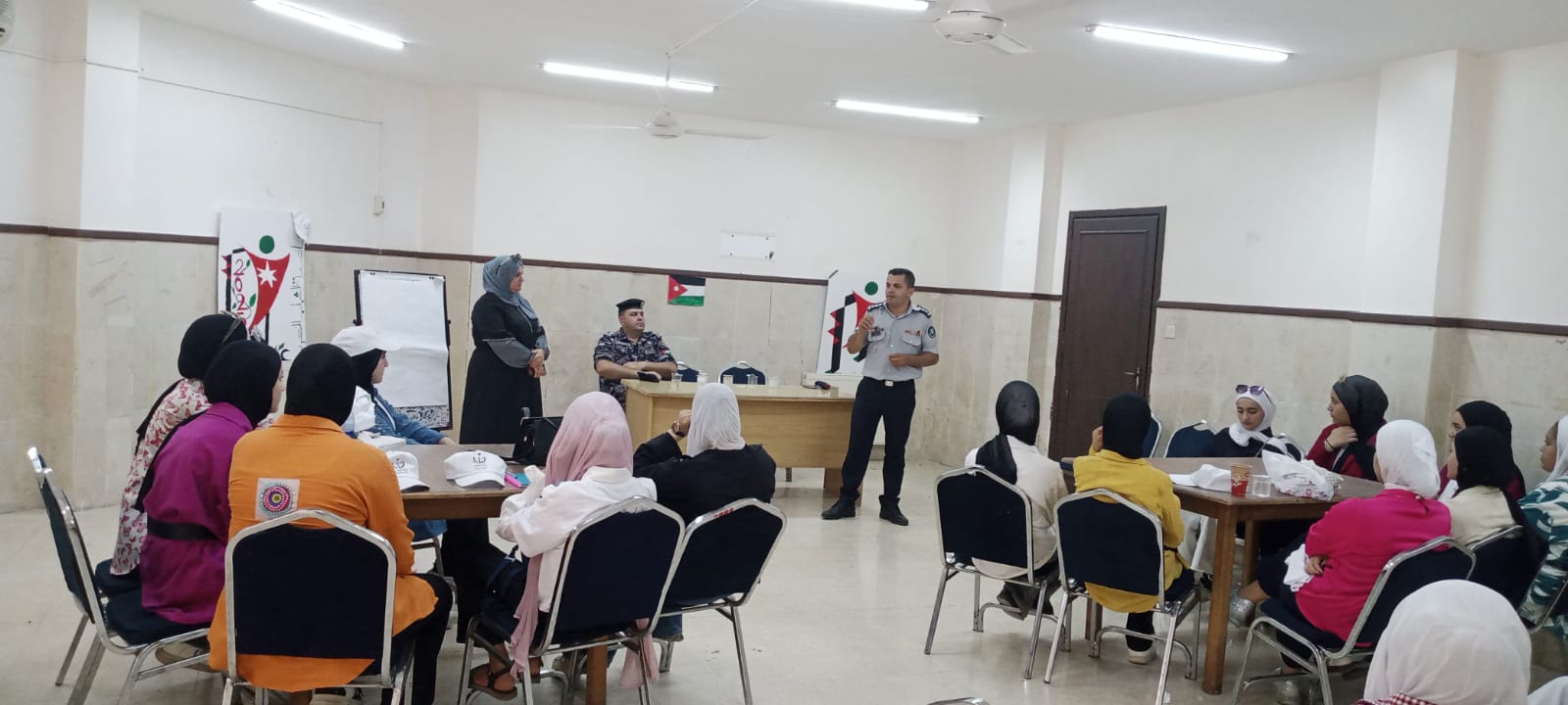 Madar Al-Saa Images 0.8039780768016583