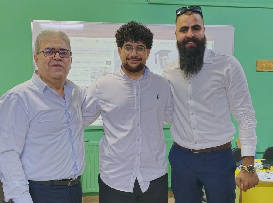 Madar Al-Saa Images 0.9285522039343603