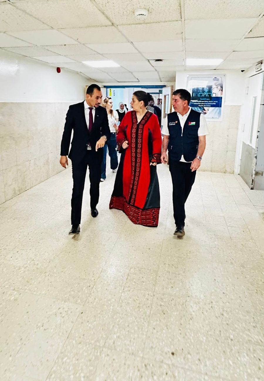 Madar Al-Saa Images 0.2236155726160105