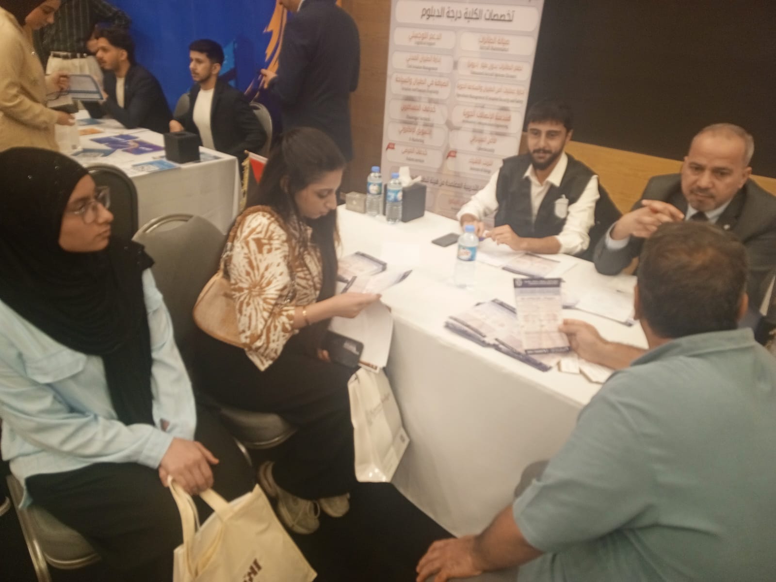 Madar Al-Saa Images 0.08917881332635957