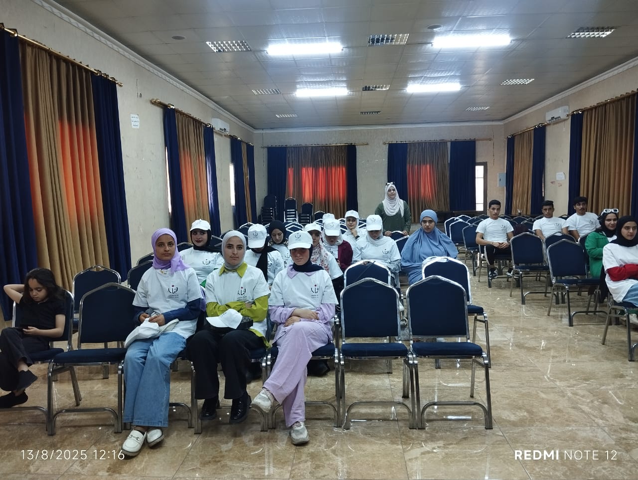 Madar Al-Saa Images 0.4307139927313359