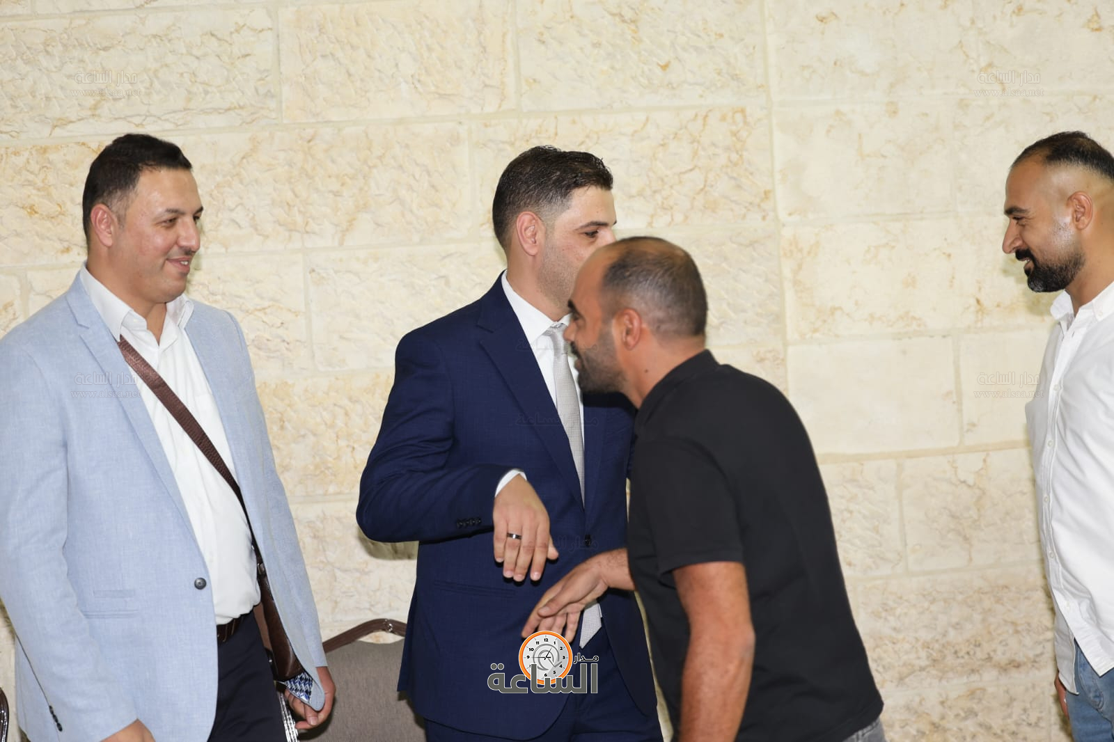 Madar Al-Saa Images 0.8614161523124858