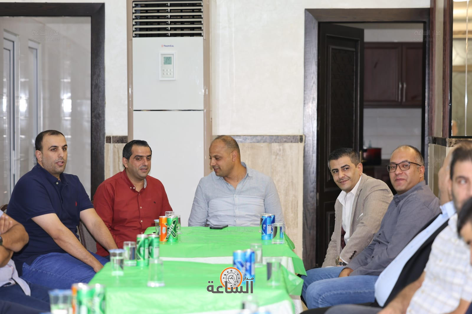 Madar Al-Saa Images 0.6824532002630135