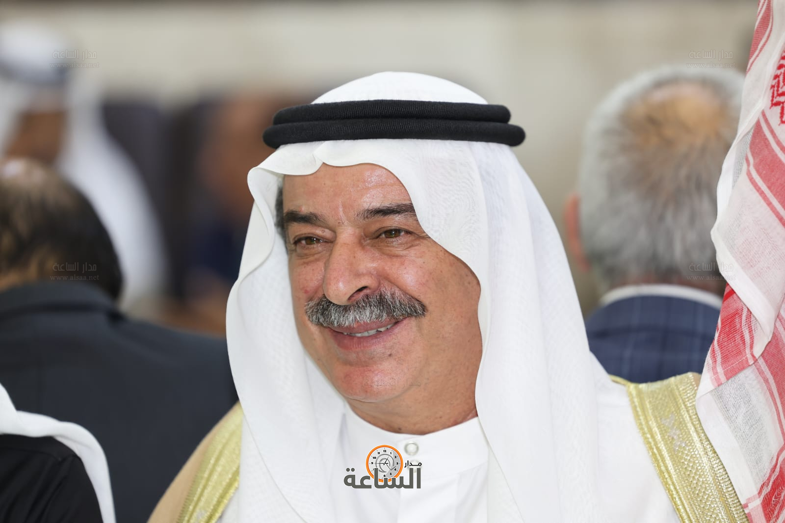 Madar Al-Saa Images 0.8777765629042225