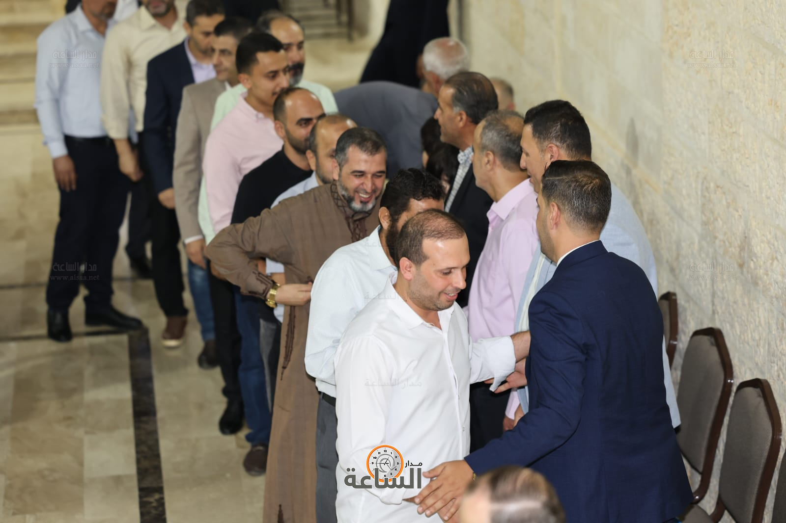 Madar Al-Saa Images 0.13000173356767464