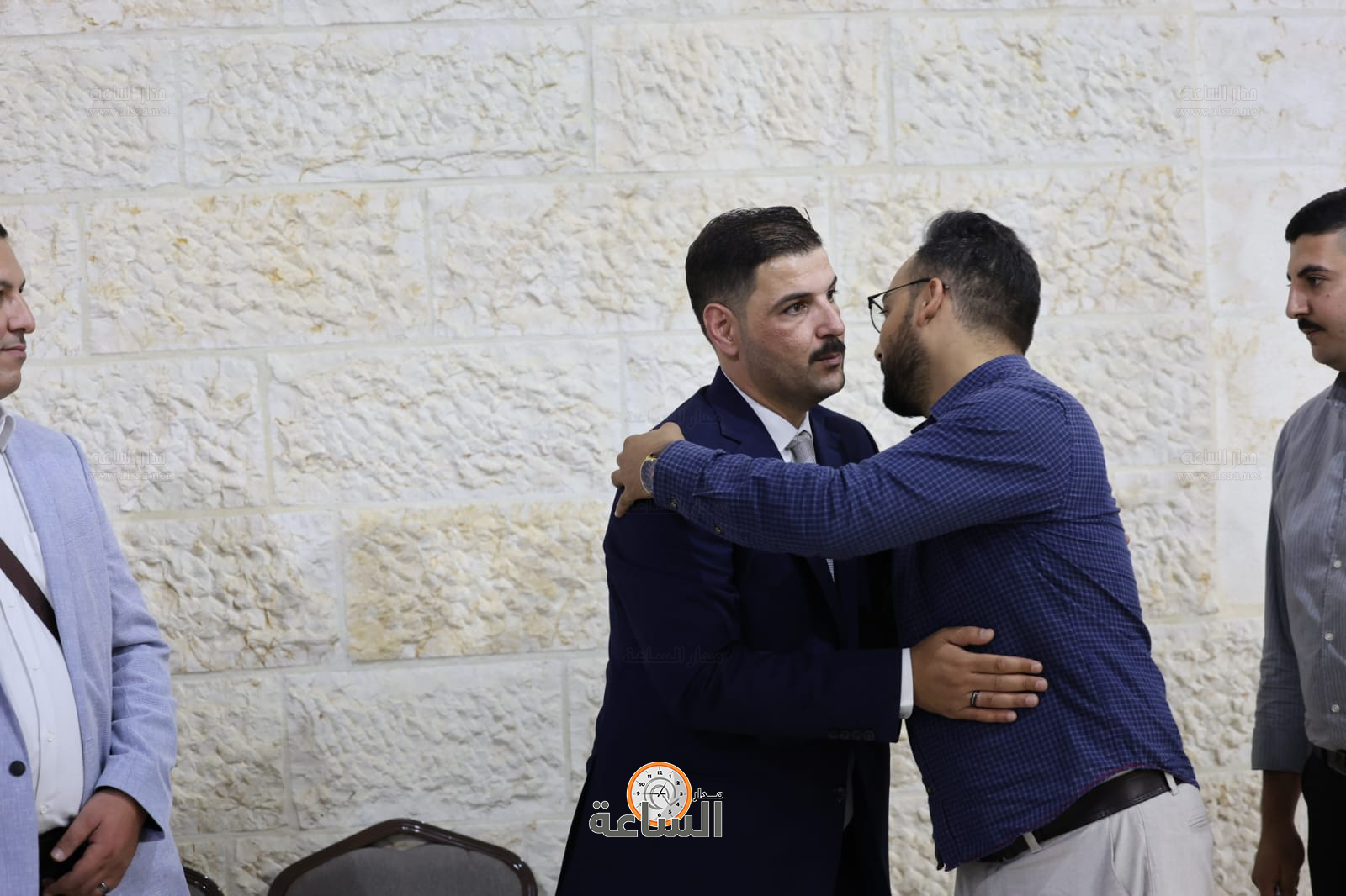 Madar Al-Saa Images 0.16638095311045853