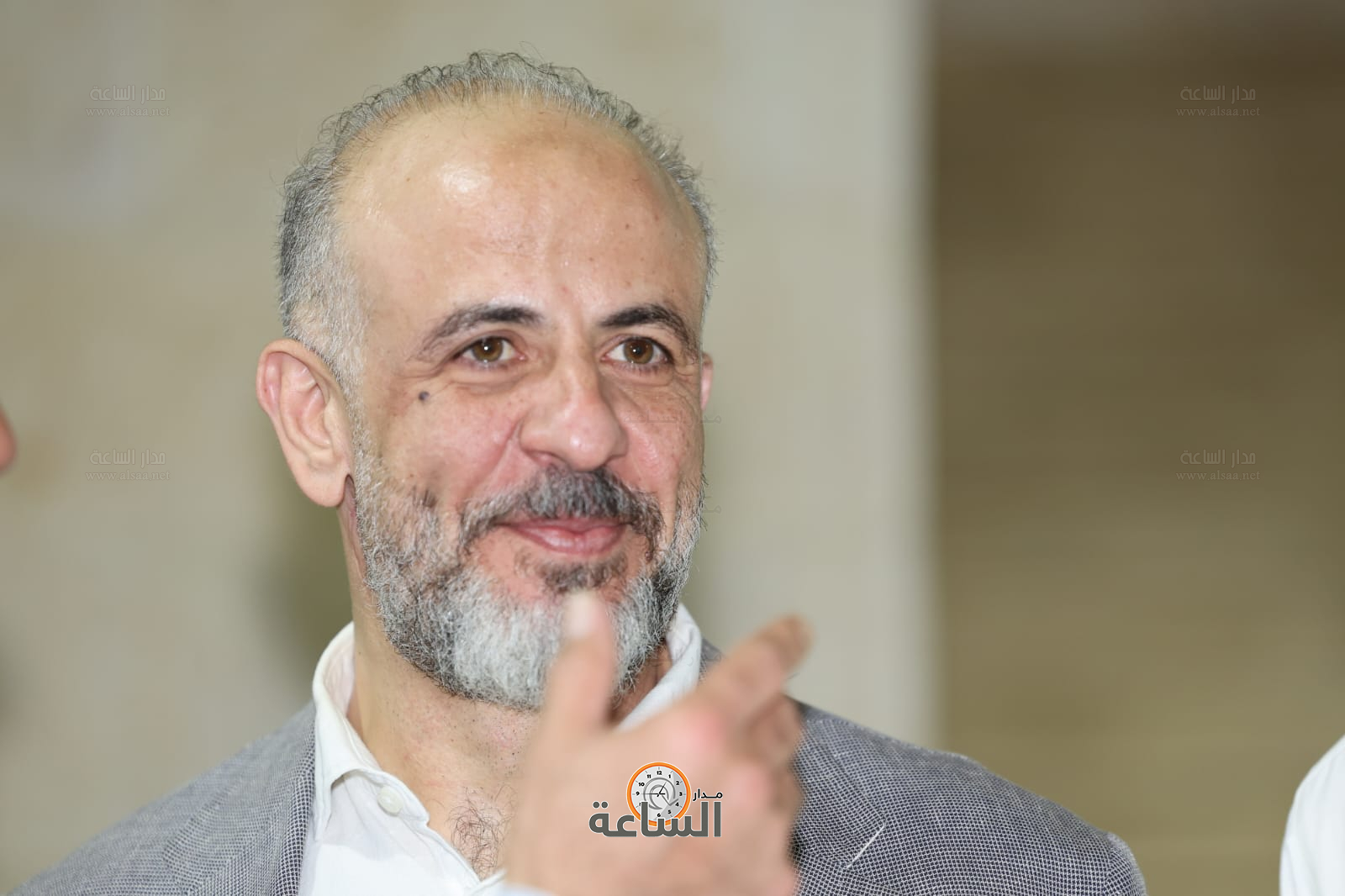 Madar Al-Saa Images 0.3992804734292221