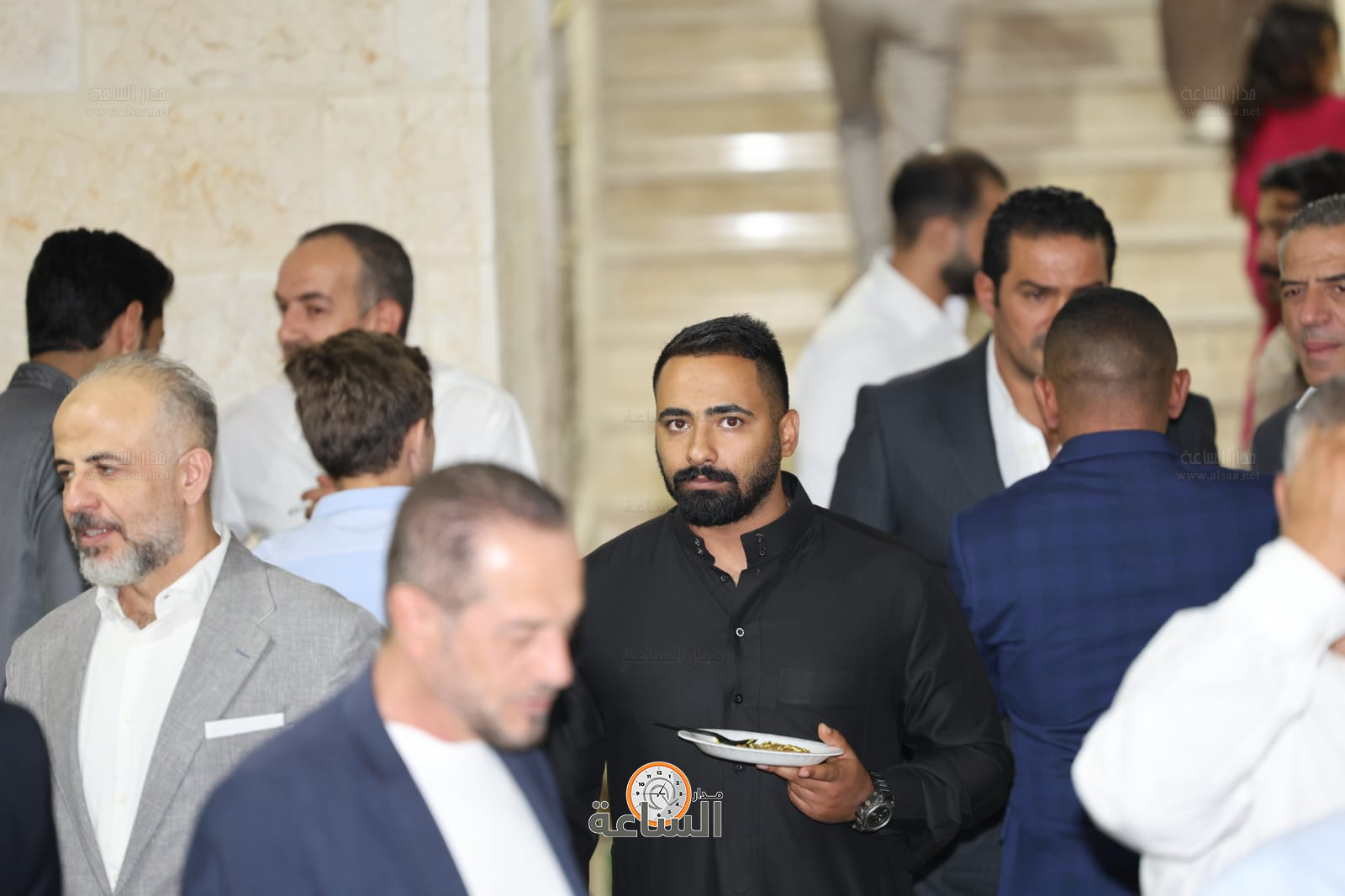 Madar Al-Saa Images 0.47307540323639596