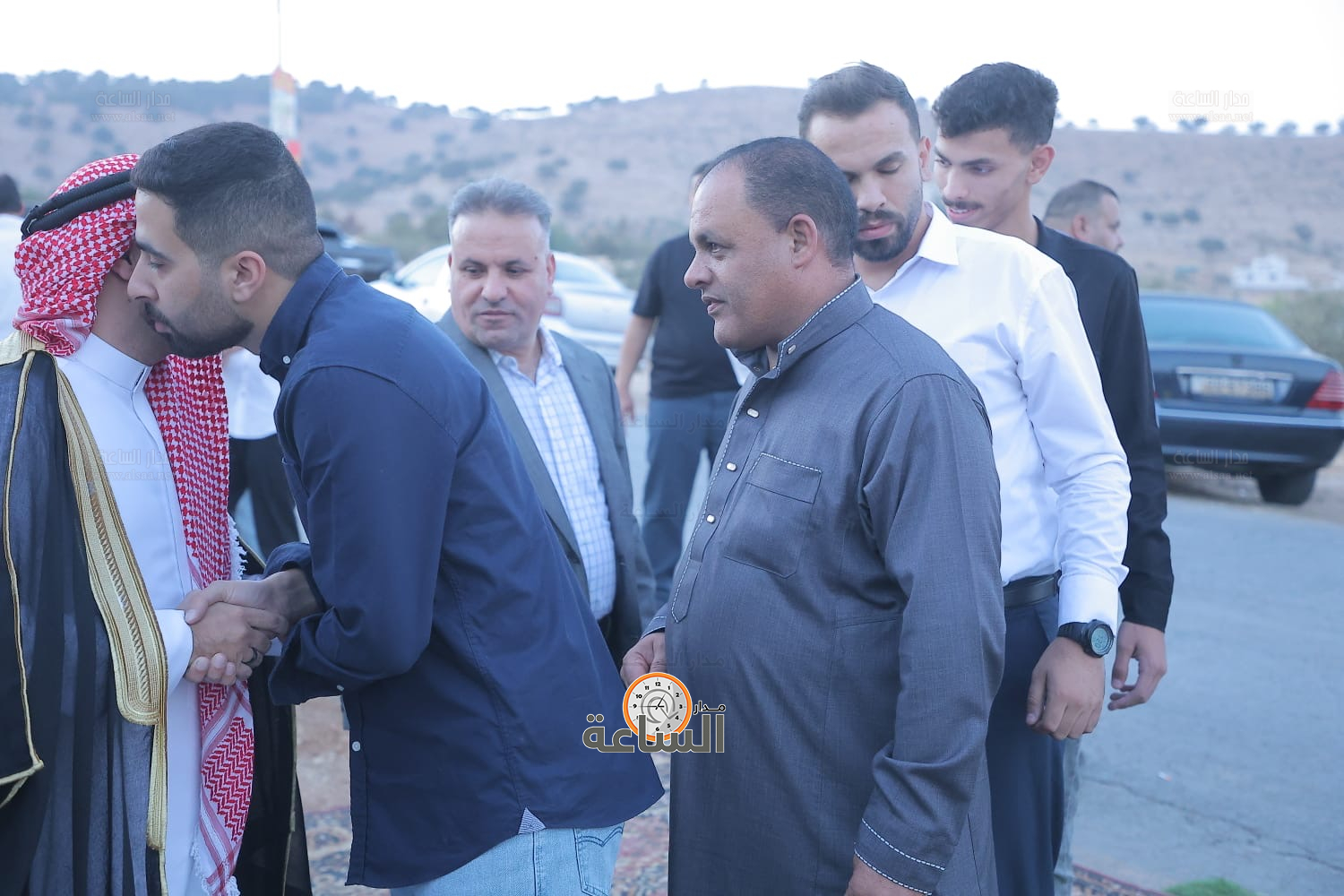 Madar Al-Saa Images 0.09145742346869856