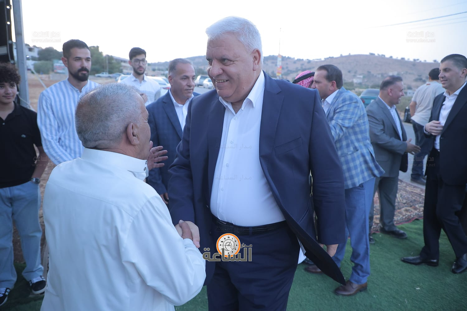 Madar Al-Saa Images 0.6926382393065721