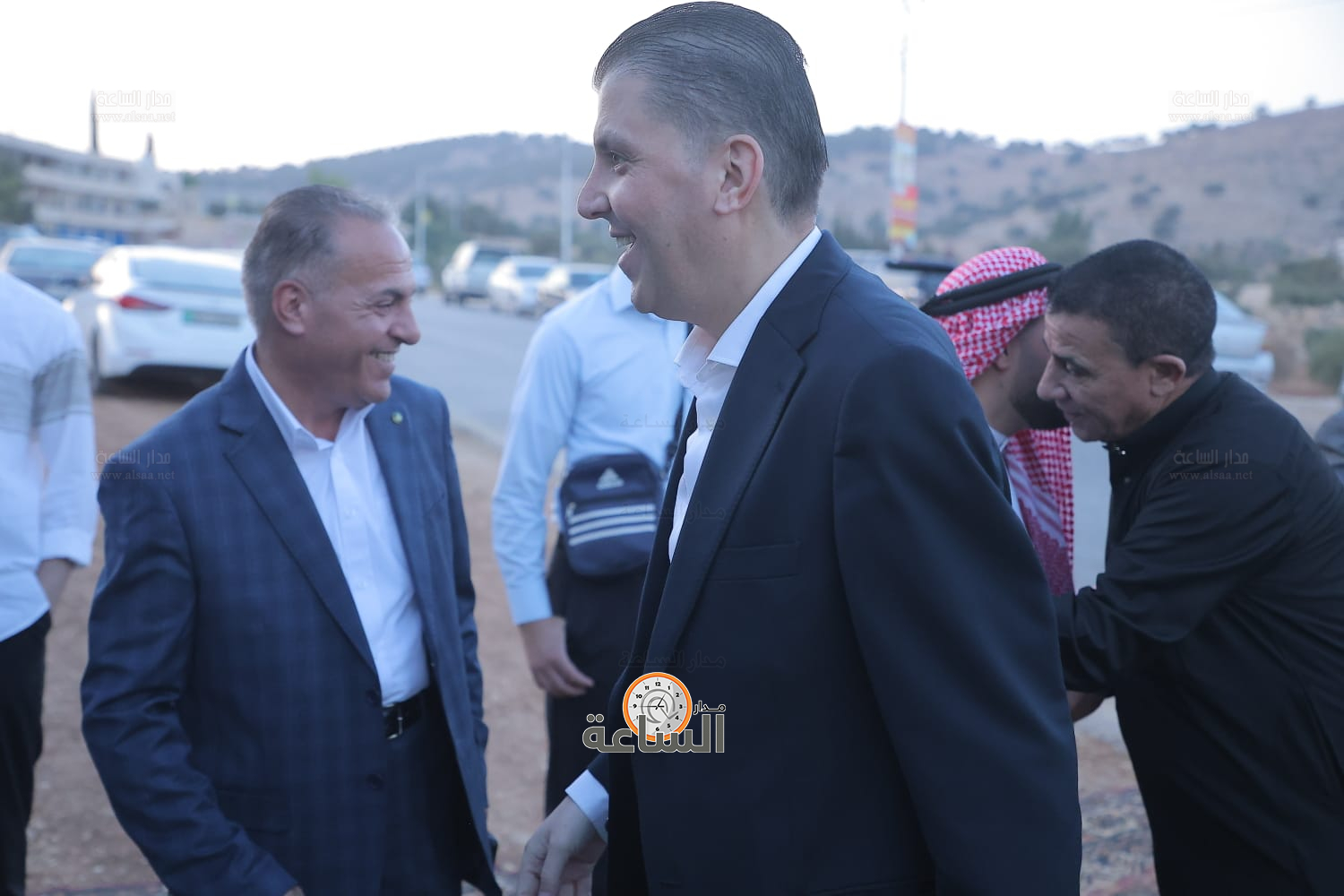 Madar Al-Saa Images 0.9500110953418132