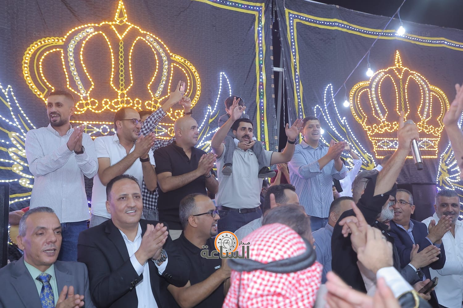 Madar Al-Saa Images 0.003252316534310906