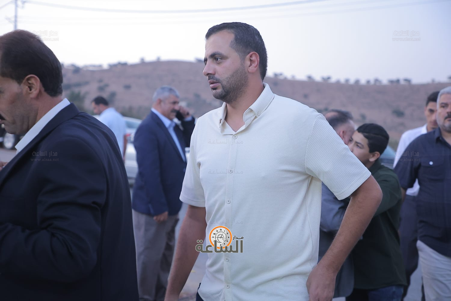 Madar Al-Saa Images 0.03935943703667977