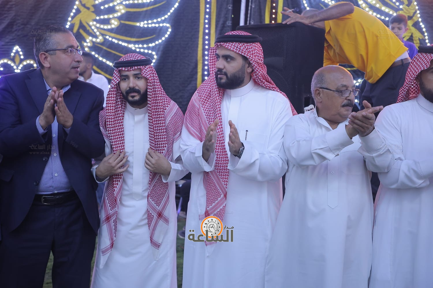 Madar Al-Saa Images 0.4435071517501836