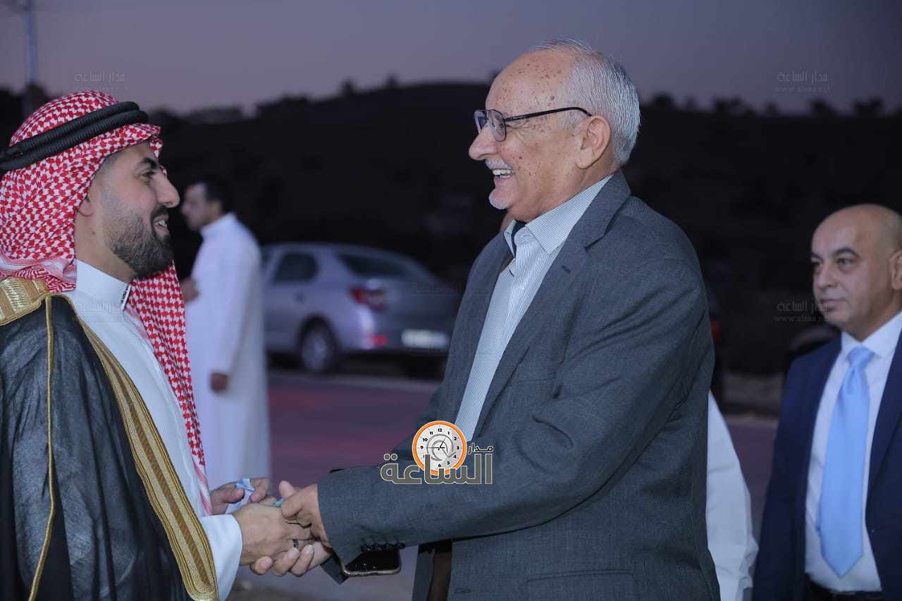 Madar Al-Saa Images 0.7605318926446373