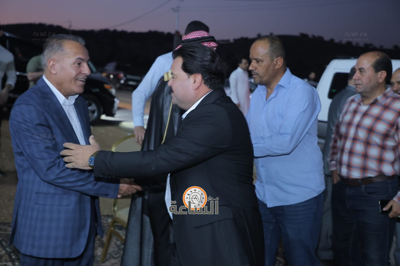 Madar Al-Saa Images 0.44515388404613065