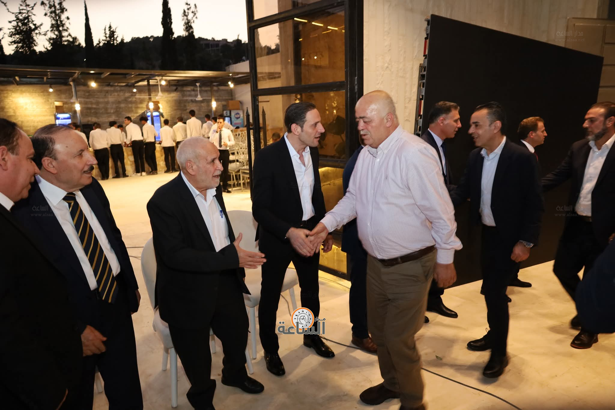 Madar Al-Saa Images 0.29917352368365