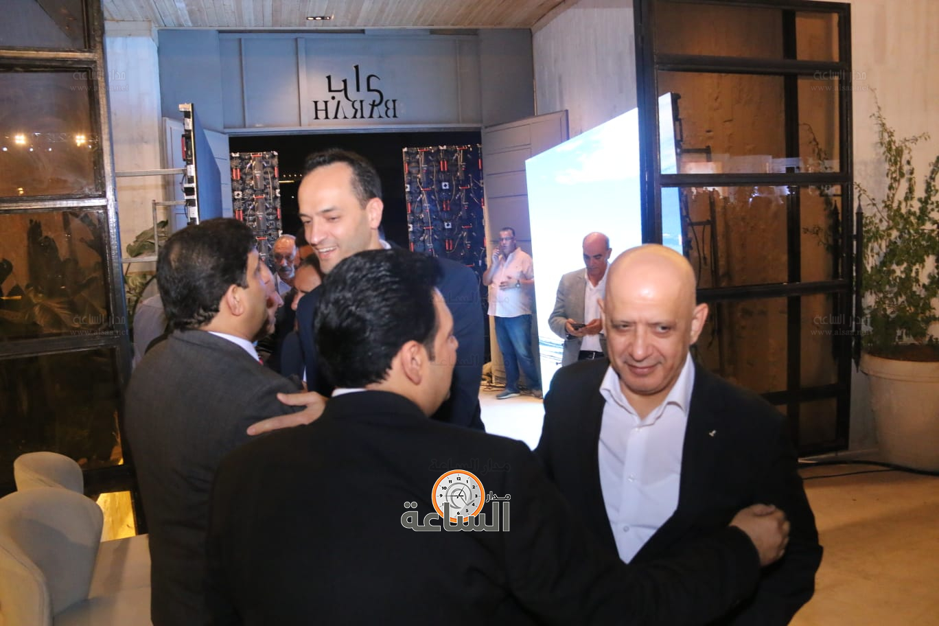 Madar Al-Saa Images 0.8379092451040767