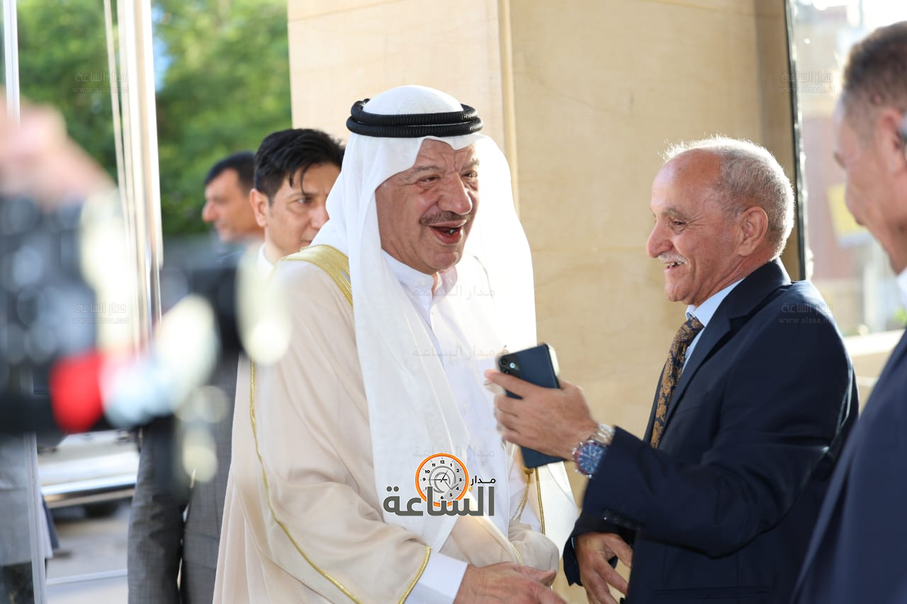 Madar Al-Saa Images 0.7895198523989505