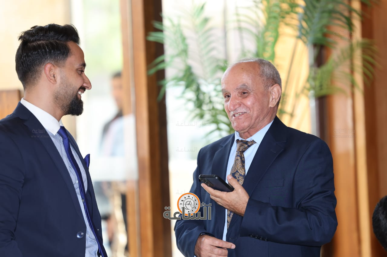 Madar Al-Saa Images 0.659224353555242