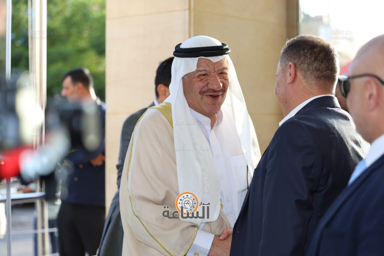 Madar Al-Saa Images 0.6165560791495903