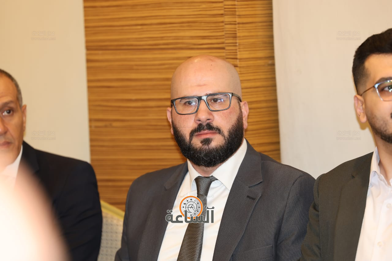 Madar Al-Saa Images 0.33523602633002425