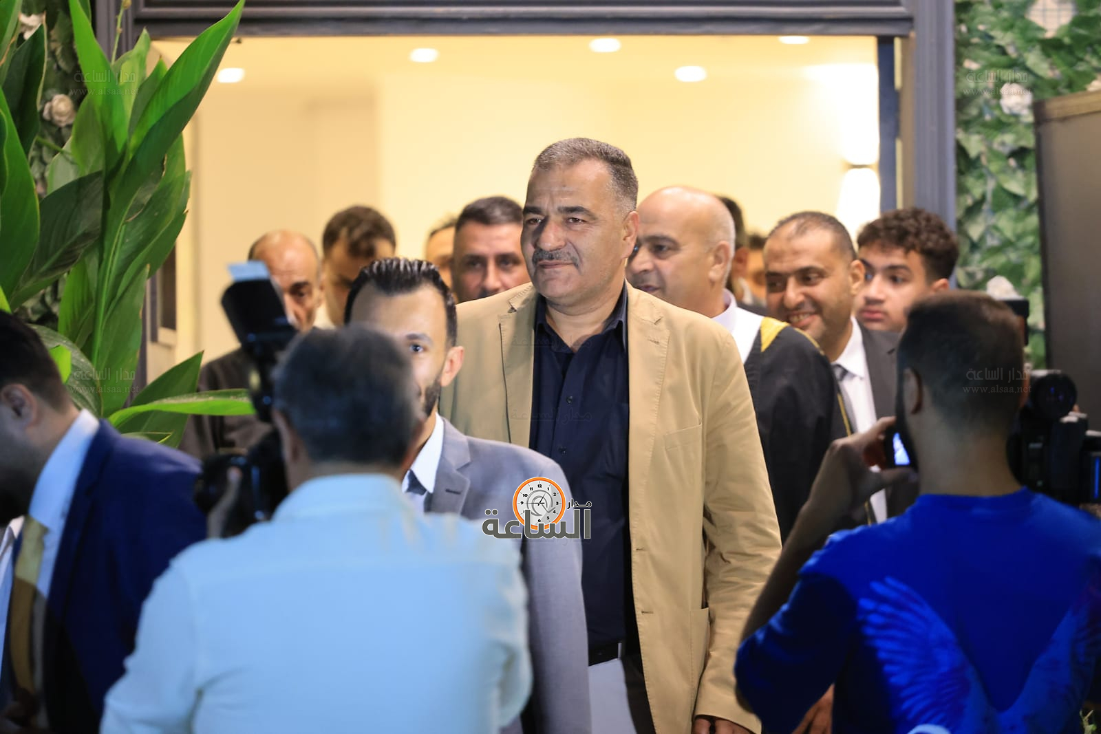 Madar Al-Saa Images 0.5656308298553985