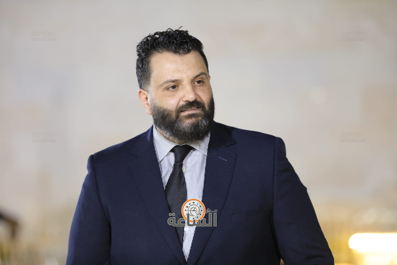 Madar Al-Saa Images 0.4780318643900271