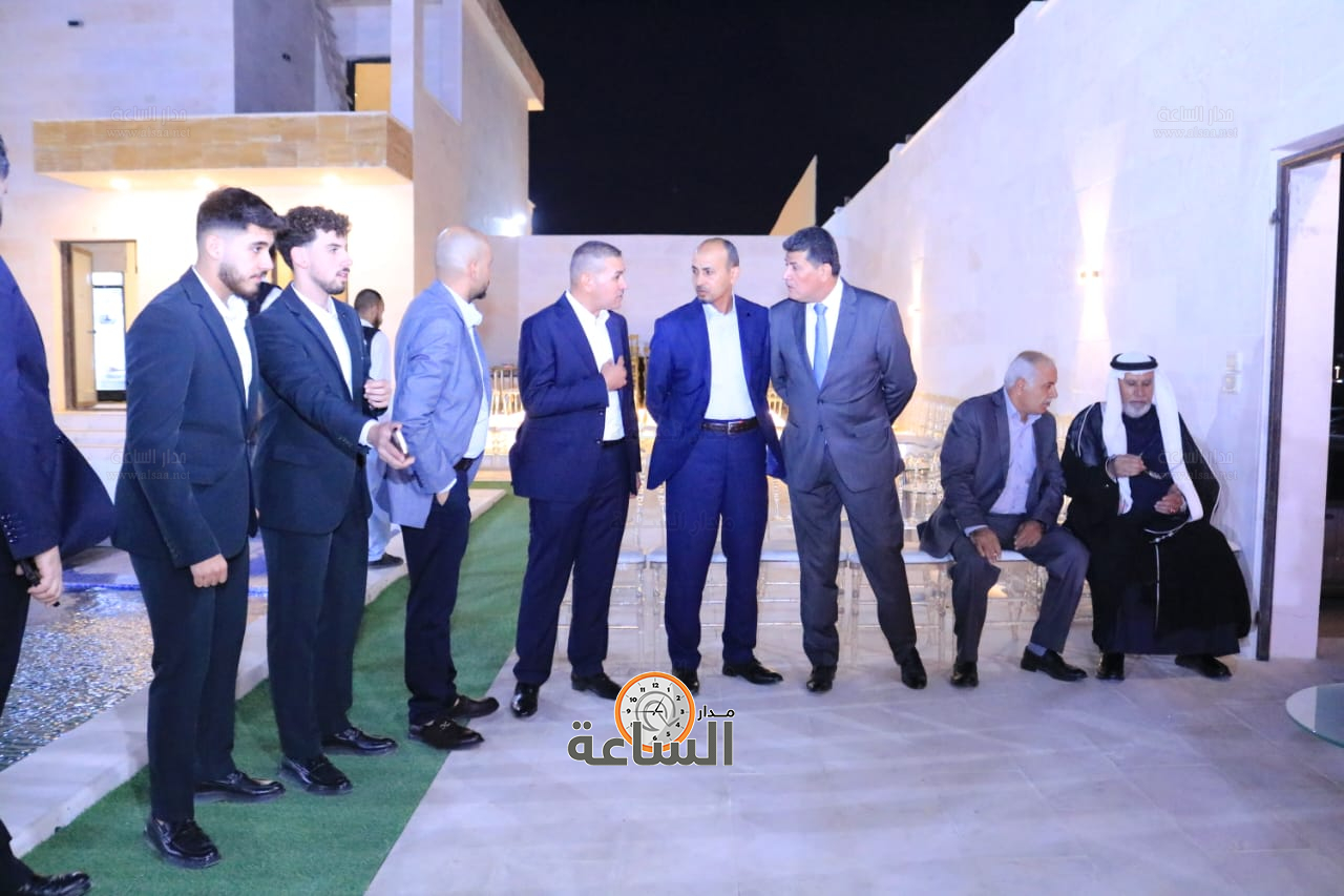 Madar Al-Saa Images 0.96514843989953