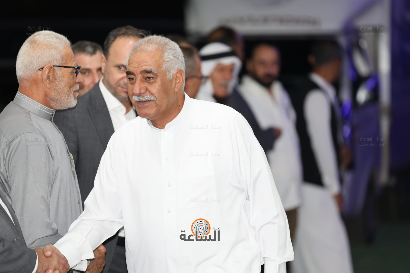 Madar Al-Saa Images 0.049864073892556204