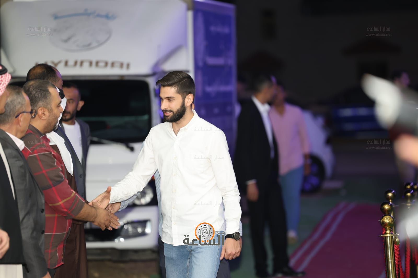 Madar Al-Saa Images 0.0625791311918803