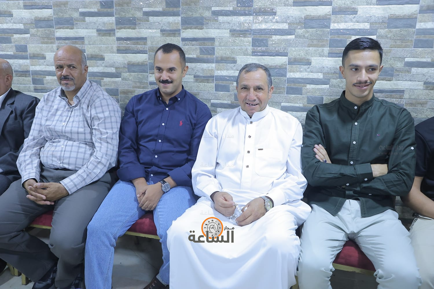 Madar Al-Saa Images 0.9266491761468306