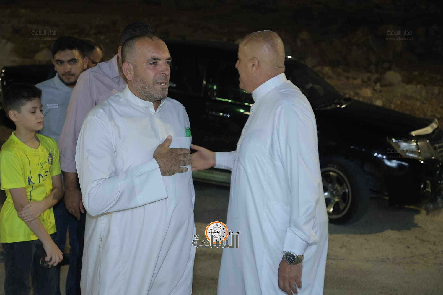 Madar Al-Saa Images 0.8717087745160189