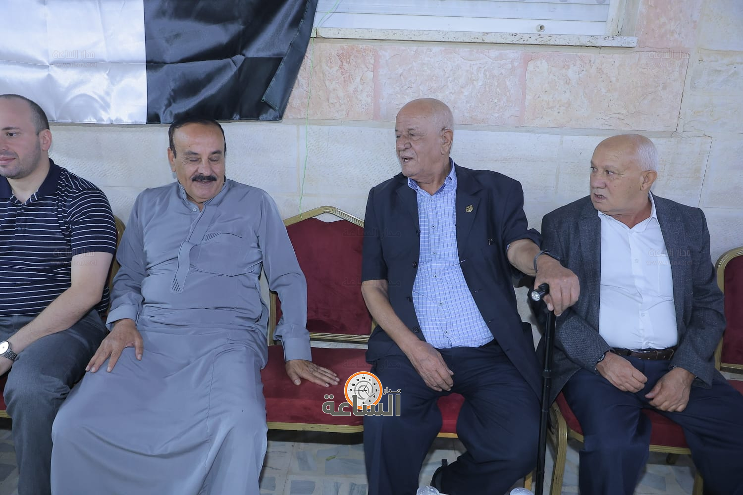 Madar Al-Saa Images 0.368789279217294