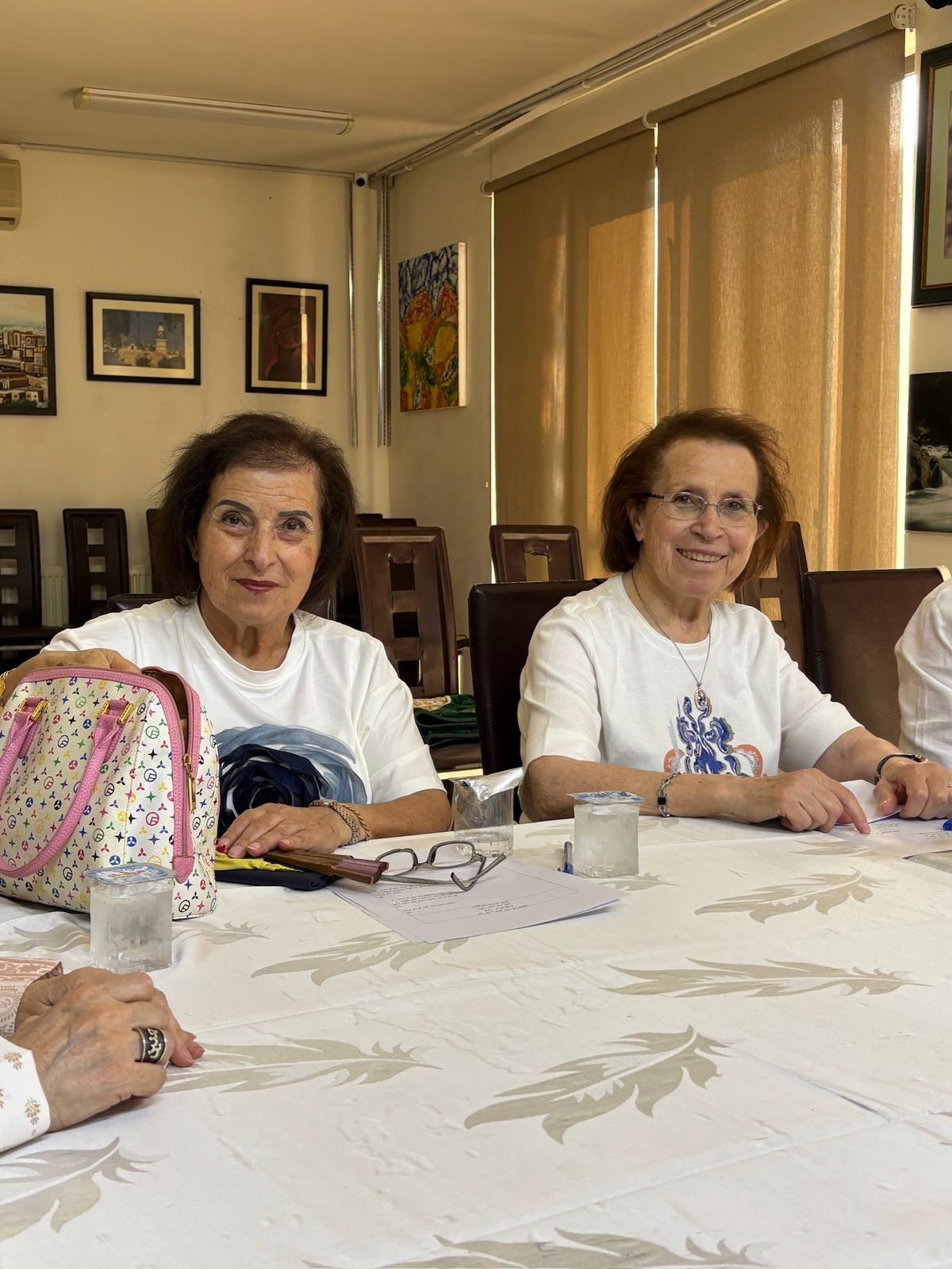 Madar Al-Saa Images 0.5053765017391288